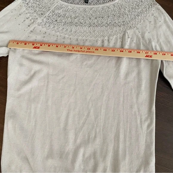 White House Black Market Rhinestone Lace Sweater Large - Picture 12 of 16